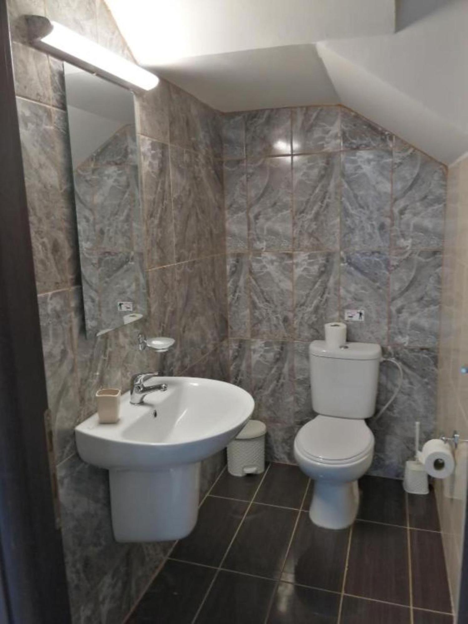 Carisa Suites And Apartments Maleme  Exterior photo
